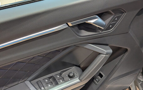 Audi Q3, 2025 год, 5 490 000 рублей, 14 фотография
