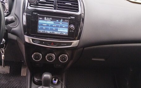 Mitsubishi ASX I рестайлинг, 2015 год, 1 320 000 рублей, 8 фотография