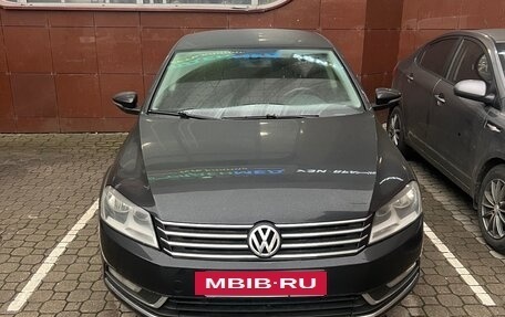 Volkswagen Passat B7, 2011 год, 799 000 рублей, 3 фотография