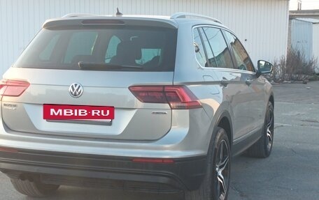 Volkswagen Tiguan II, 2019 год, 2 199 000 рублей, 6 фотография