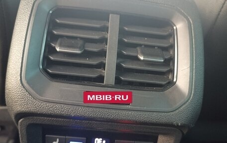 Volkswagen Tiguan II, 2019 год, 2 199 000 рублей, 11 фотография