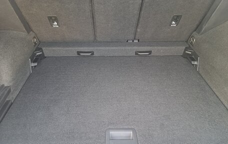 Volkswagen Tiguan II, 2019 год, 2 199 000 рублей, 13 фотография