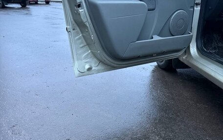 Renault Logan I, 2006 год, 295 000 рублей, 10 фотография