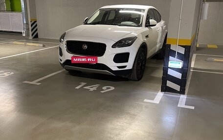 Jaguar E-Pace, 2018 год, 2 750 000 рублей, 5 фотография