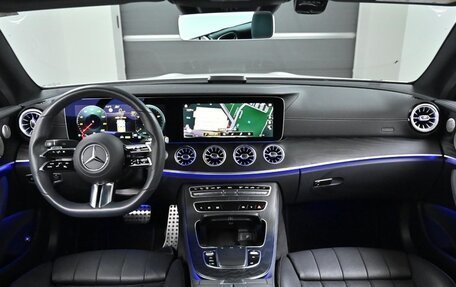 Mercedes-Benz E-Класс, 2022 год, 5 700 000 рублей, 7 фотография