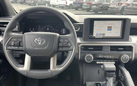 Toyota 4Runner, 2025 год, 7 356 000 рублей, 14 фотография