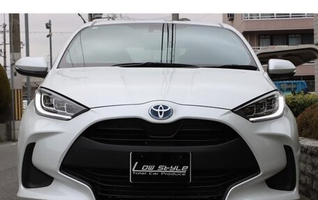 Toyota Yaris, 2023 год, 760 000 рублей, 5 фотография