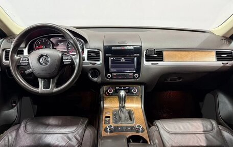 Volkswagen Touareg III, 2014 год, 2 190 000 рублей, 19 фотография