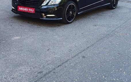 Mercedes-Benz E-Класс, 2012 год, 2 000 000 рублей, 3 фотография