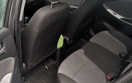 Hyundai Solaris II рестайлинг, 2012 год, 560 000 рублей, 6 фотография