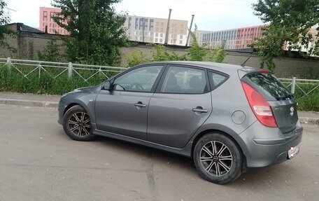 Hyundai i30 I, 2011 год, 815 000 рублей, 4 фотография