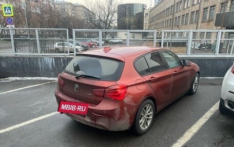 BMW 1 серия, 2018 год, 2 100 000 рублей, 3 фотография