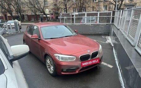 BMW 1 серия, 2018 год, 2 100 000 рублей, 2 фотография