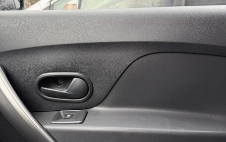 Renault Logan II, 2016 год, 790 000 рублей, 12 фотография