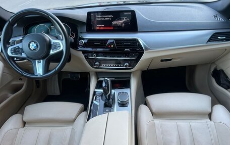 BMW 5 серия, 2019 год, 3 200 000 рублей, 16 фотография