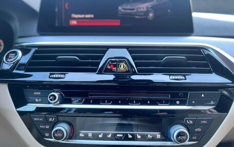 BMW 5 серия, 2019 год, 3 200 000 рублей, 21 фотография