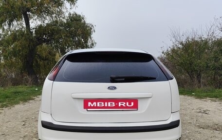 Ford Focus II рестайлинг, 2006 год, 120 000 рублей, 5 фотография