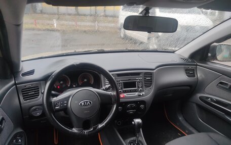 KIA Rio II, 2011 год, 660 000 рублей, 7 фотография