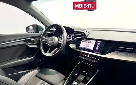 Audi A3, 2021 год, 1 990 000 рублей, 9 фотография