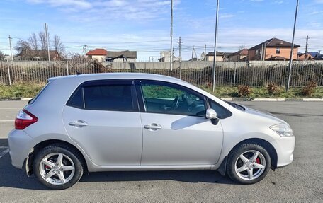 Toyota Auris II, 2011 год, 850 000 рублей, 5 фотография