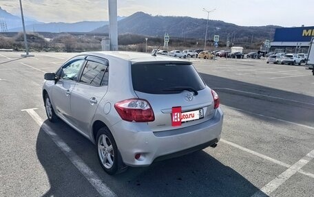 Toyota Auris II, 2011 год, 850 000 рублей, 2 фотография