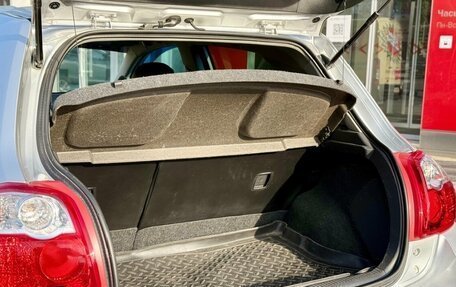 Toyota Auris II, 2011 год, 850 000 рублей, 27 фотография