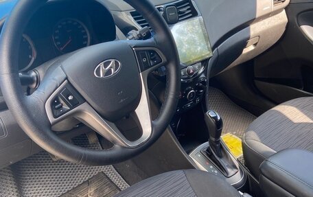 Hyundai Solaris II рестайлинг, 2015 год, 950 000 рублей, 7 фотография