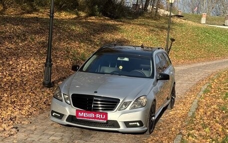 Mercedes-Benz E-Класс, 2011 год, 1 945 000 рублей, 3 фотография