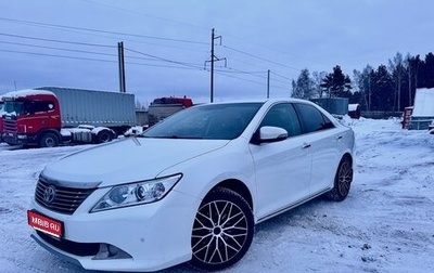Toyota Camry, 2014 год, 1 650 000 рублей, 1 фотография