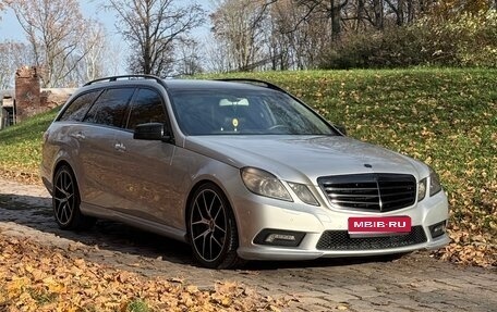 Mercedes-Benz E-Класс, 2011 год, 1 945 000 рублей, 19 фотография