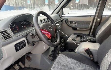 ЛуАЗ Patriot, 2010 год, 780 000 рублей, 23 фотография