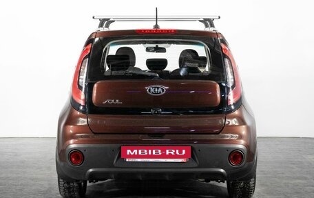 KIA Soul II рестайлинг, 2018 год, 1 380 000 рублей, 4 фотография