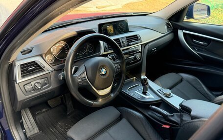 BMW 3 серия, 2017 год, 1 990 000 рублей, 13 фотография