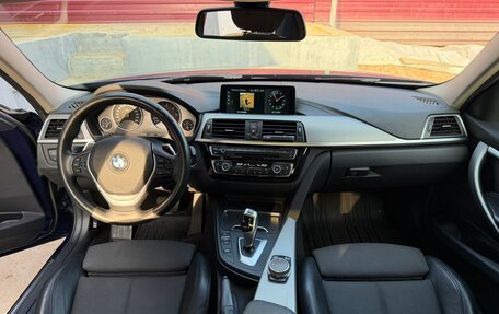 BMW 3 серия, 2017 год, 1 990 000 рублей, 14 фотография