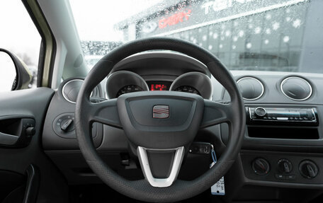 SEAT Ibiza IV рестайлинг 2, 2009 год, 690 000 рублей, 10 фотография