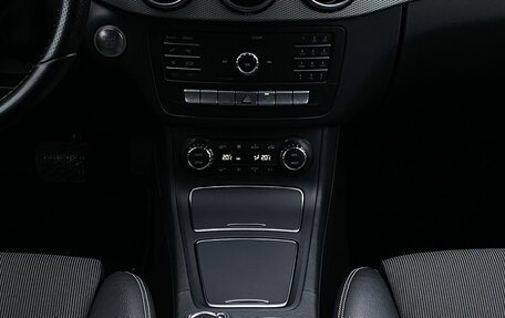 Mercedes-Benz B-Класс, 2016 год, 1 899 000 рублей, 12 фотография