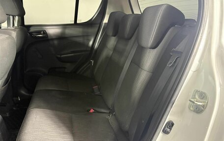 Suzuki Swift IV, 2011 год, 699 000 рублей, 18 фотография