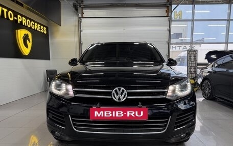 Volkswagen Touareg III, 2014 год, 1 980 000 рублей, 2 фотография