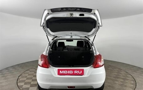 Suzuki Swift IV, 2011 год, 699 000 рублей, 19 фотография