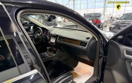 Volkswagen Touareg III, 2014 год, 1 980 000 рублей, 15 фотография