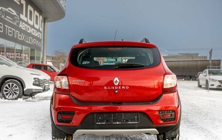 Renault Sandero II рестайлинг, 2016 год, 920 000 рублей, 6 фотография