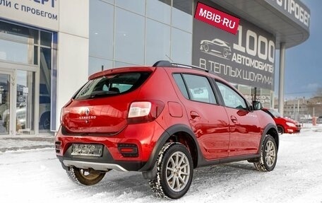 Renault Sandero II рестайлинг, 2016 год, 920 000 рублей, 5 фотография