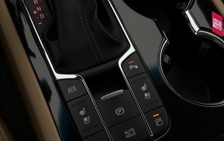 KIA Carnival III, 2018 год, 2 599 000 рублей, 17 фотография