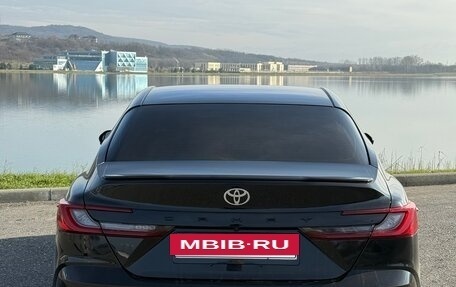 Toyota Camry, 2024 год, 3 850 000 рублей, 5 фотография