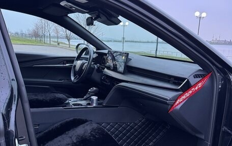 Toyota Camry, 2024 год, 3 850 000 рублей, 14 фотография