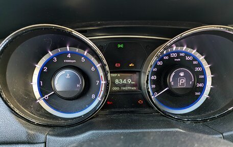 Hyundai Sonata VI, 2011 год, 1 100 000 рублей, 19 фотография