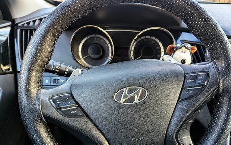 Hyundai Sonata VI, 2011 год, 1 100 000 рублей, 17 фотография