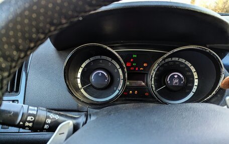 Hyundai Sonata VI, 2011 год, 1 100 000 рублей, 18 фотография