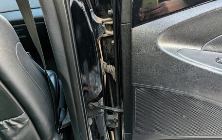 Hyundai Sonata VI, 2011 год, 1 100 000 рублей, 30 фотография