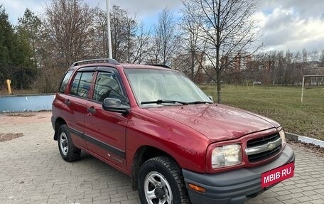 Chevrolet Tracker II, 2001 год, 415 000 рублей, 2 фотография